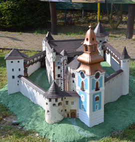 stary zamok banska stiavnica park miniatur m